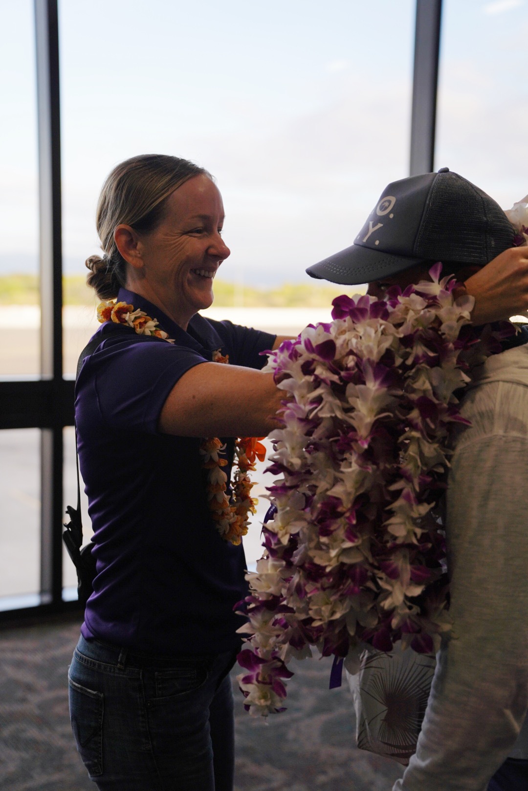 BOLDRVIZ_Hawaiian Airlines_Cam 1_No Entourage