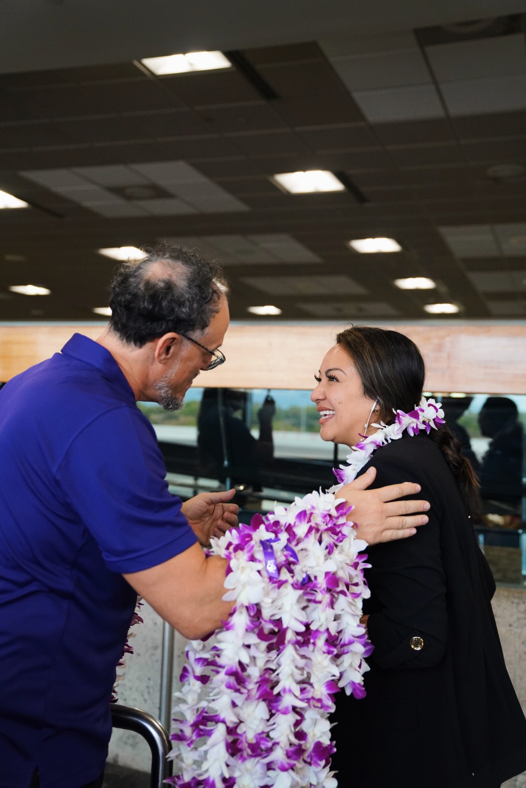 BOLDRVIZ_Hawaiian Airlines_Cam 1_No Entourage