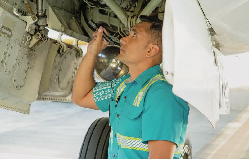 GroundCrew_PlaneV3_7246_4C