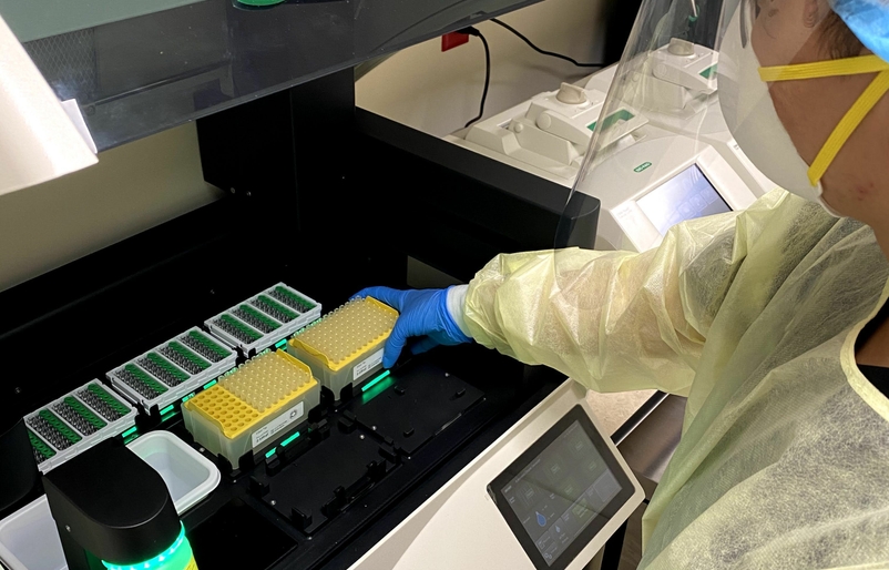 A lab worker processing a specimen sample at our Los Angeles Worksite Labs location. IMG_8069